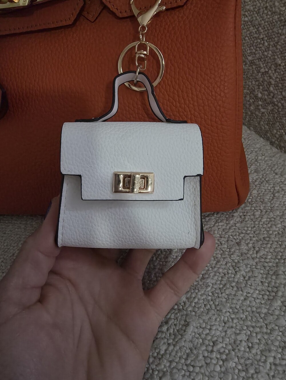 Key Chain - Picture 2 of 8